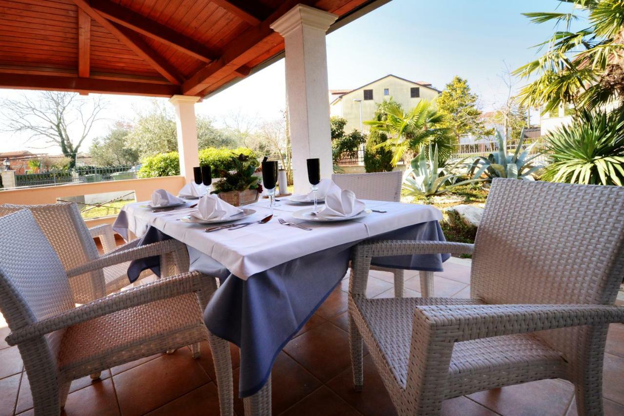 Villa Zare Poreč Eksteriør bilde