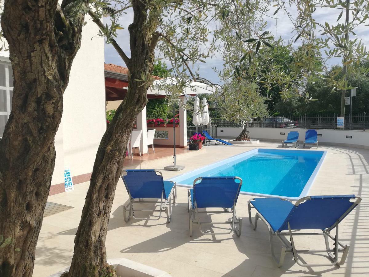 Villa Zare Poreč Eksteriør bilde